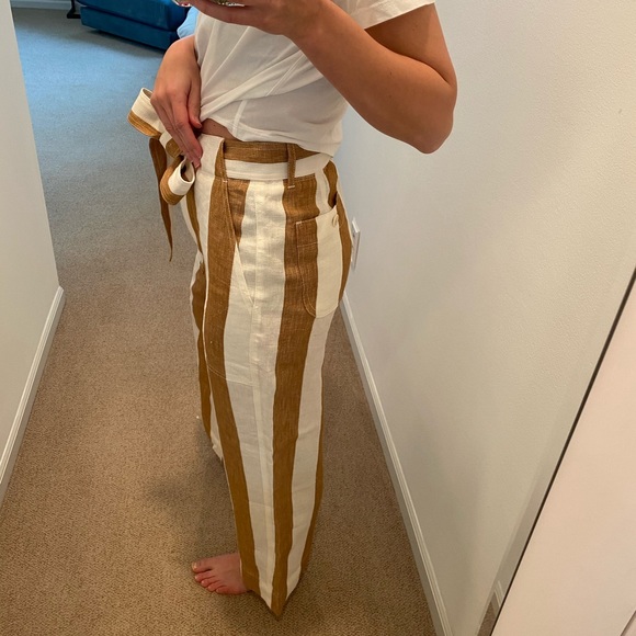 Striped linen cropped pants with belt - Picture 2 of 4